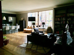 Photo n°3 de ARTISSIMA SARL à Eaubonne (Magasin de meubles)