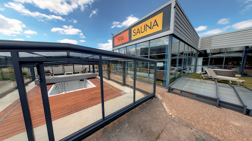 Photo de Piscines & Bains - Mery SAS