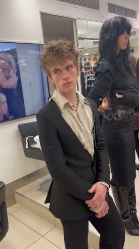 Opinii despre ΣΥΡΠΑΣ ΝΙΚΟΛΑΟΣ Και ΣΥΝΕΡΓΑΤΕΣ Κομμωτήριο în Σέρρες - Κουρείο