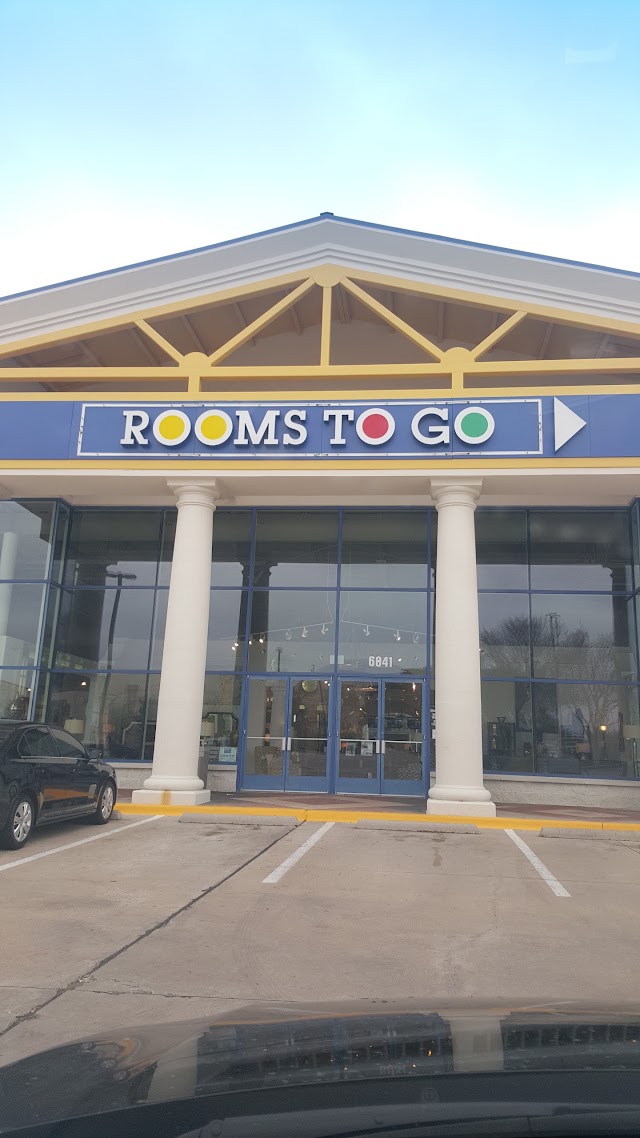 Rooms To Go in Dallas 