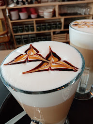 Photo n°87 de Circa Capulus nouveau local à côte de l'église St François à Annonay (Café)