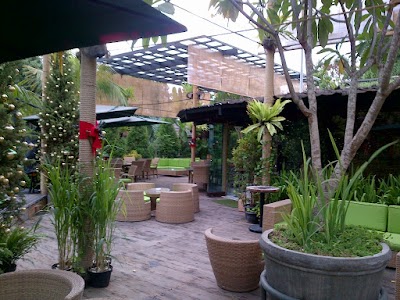 Photos of The3House