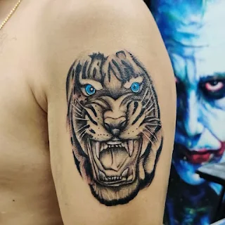 Dark Ink Rises Tattoo Shop Studio photo 5