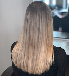 Photo n°25 de Must Coiffure Paris 15 à Paris (Salon de coiffure)