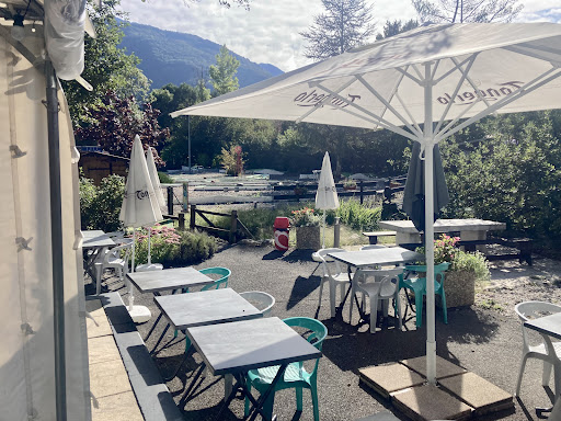 LA BASE Lathuile