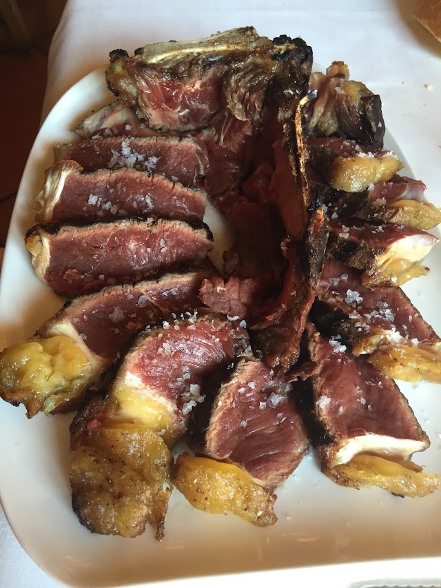 Asador Maito