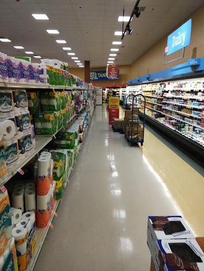 Giant Eagle Supermarket