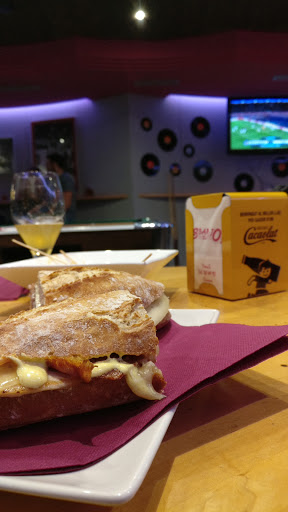 S-Bar-Jo Cafeteria - Thumbnail