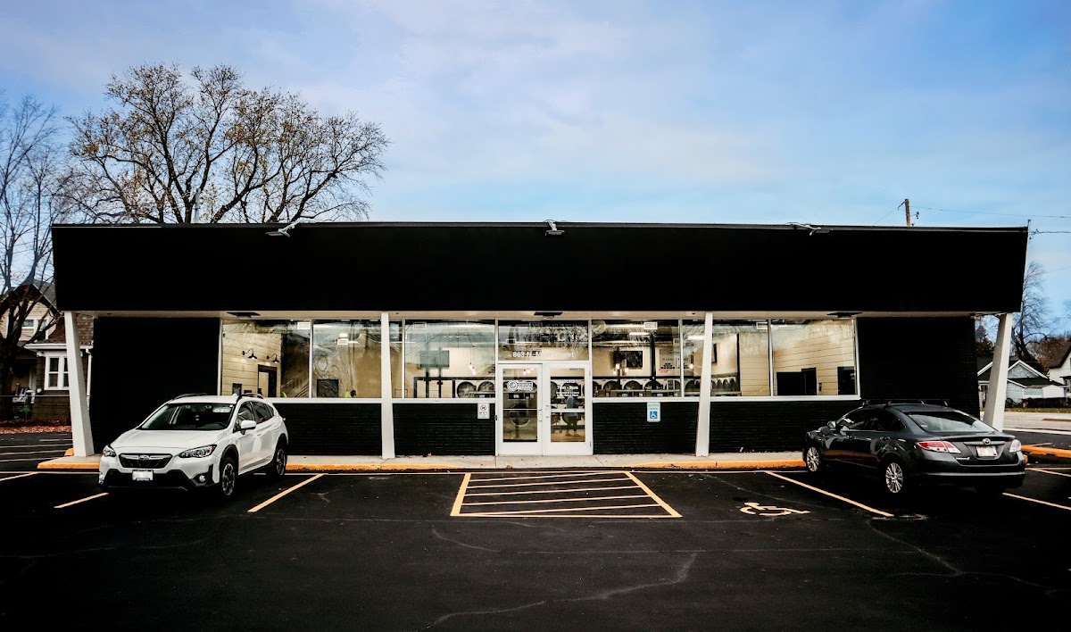 Oshkosh Laundry facility with washing machines in Oshkosh