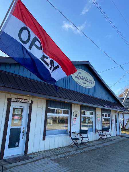 Luscious Bakery Deli Cafe — photo