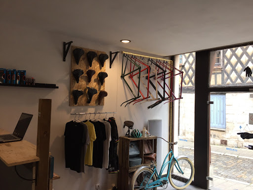 Calaise Bicycle - Thumbnail