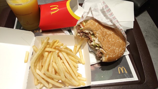 McDonald's & McCafé Banská Bystrica Námestie Ľudovíta Štúra