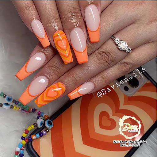 Davie Nails - Visual