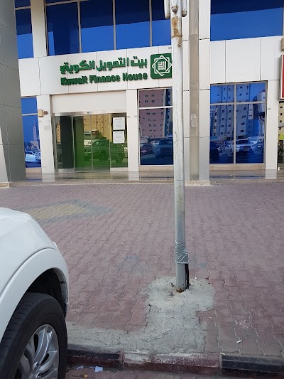photo of ماكينة سحب آلي ATM