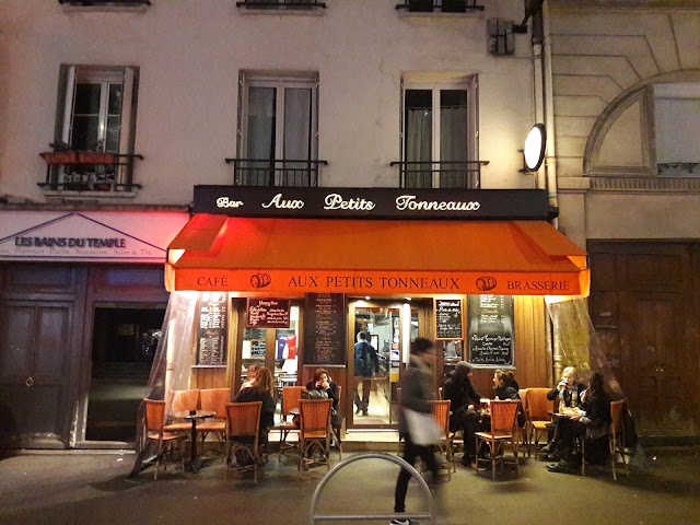 Aux Petits Tonneaux