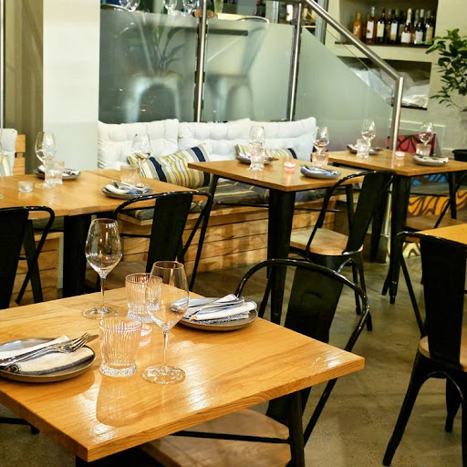 Kivotos Wine Bar