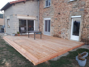 Photo n°6 de EURL GOMBAUD à Saint-Jean-sur-Veyle (Charpentier)