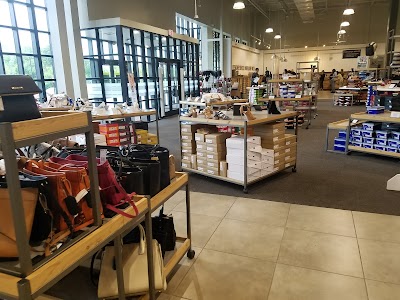 DSW Designer Shoe Warehouse