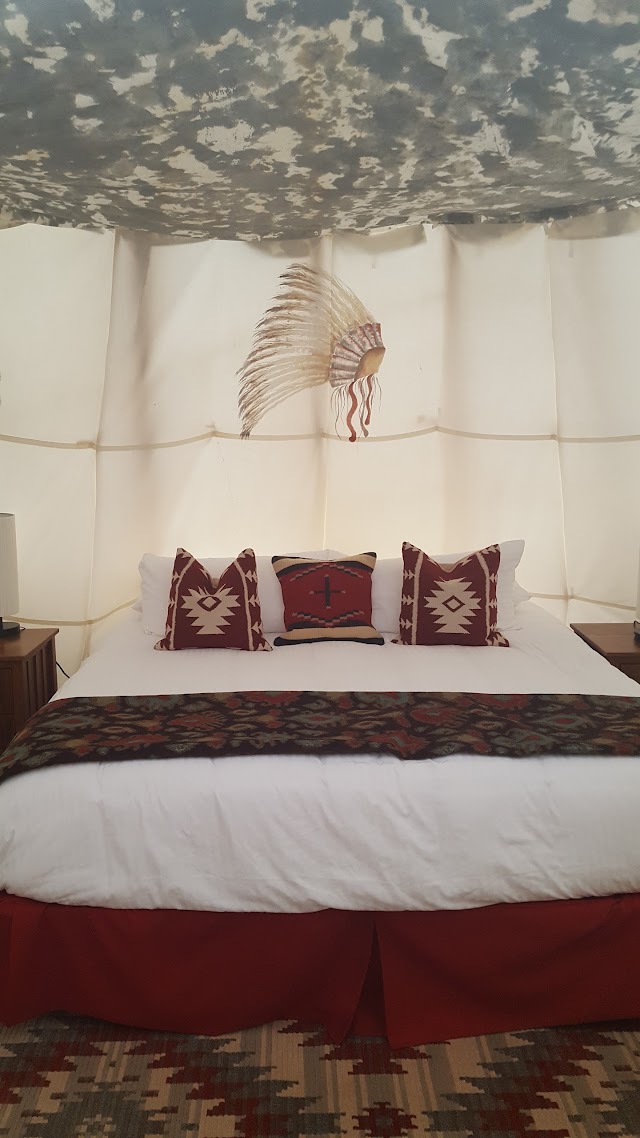 Dreamcatcher Tipi Hotel