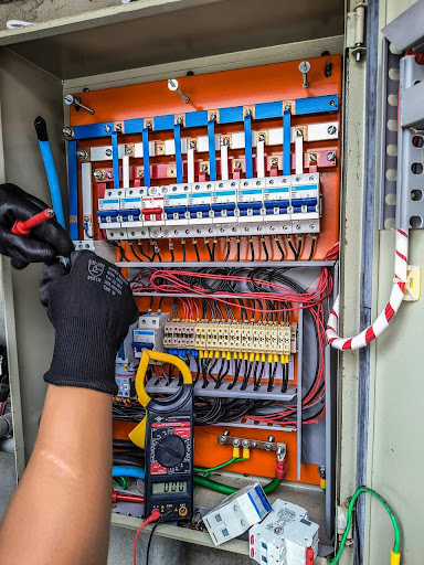 ELETRICISTA EM UBERABA