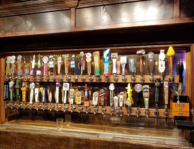 Carney's Pub and Grill