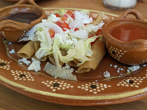 La Saludable - Visual