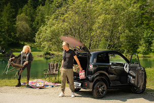 Photo n°8 de LIGIER STORE - ACAR CHÂTEAUNEUF LES MARTIGUES - VOITURES SANS PERMIS LIGIER à Châteauneuf-les-Martigues (Vendeur de voitures d'occasion)