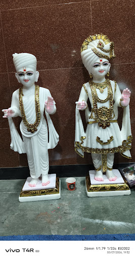 Exquisite handcrafted Lord Swaminarayan statue carved from 100% pure Makrana white marble. Featur… post image