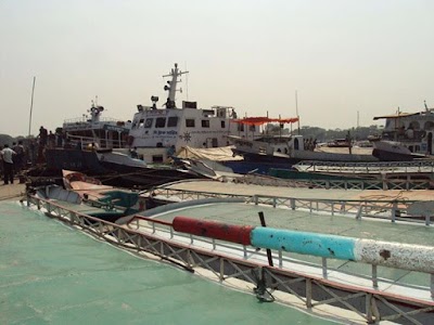 Photos of Mojhu Chowdhury Lanuch Ghat