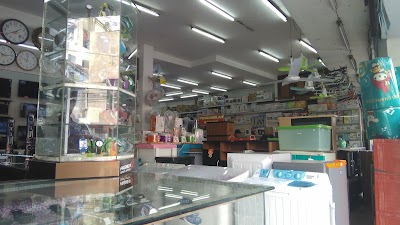 Photos of Laris Jewelry