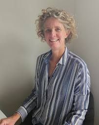 Photo n°7 de Poussière Maya. ADJUSTQUANTUM à Viry (Service de soins à domicile)