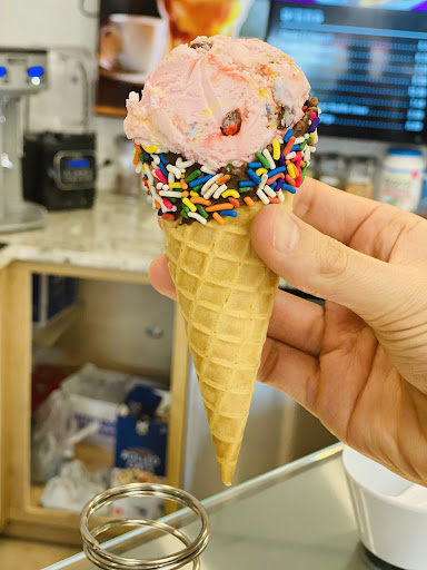 Delicias Cuban Bakery & Ice Cream Shop Gallery - United States