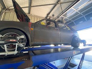 Photo n°28 de Euromaster Weecar - Issoire à Issoire (Magasin de pneus)