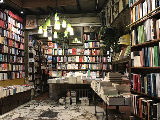 Shakespeare & Company