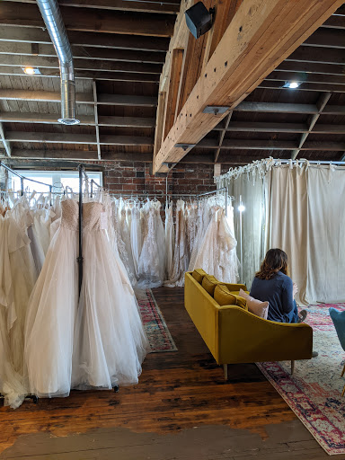 Dearly Consignment Bridal Shop - Thumbnail