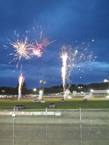Outlaw Speedway Gallery - United States