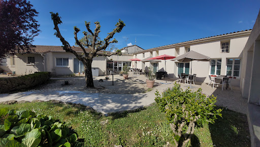 Photo de Ehpad Korian Les Jardins d'Epargnes à Meursac (17120)