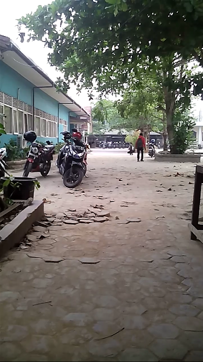 Photos of School SMA Negeri 5 Banjarmasin