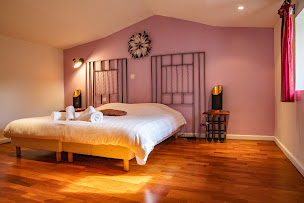 Photo n°15 de Restaurant - Hotel Mas de Baumes à Ferrières-les-Verreries (Cave à vins)