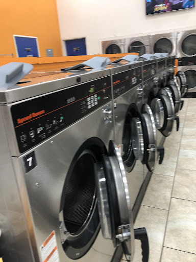 Vermont Free Dry Coin Laundry & Car Wash