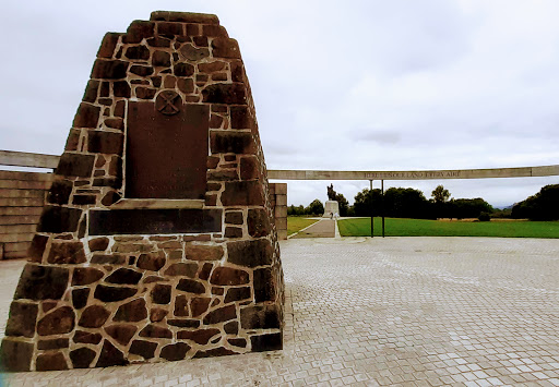 Robert the Bruce Statue - Thumbnail
