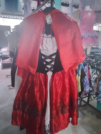 Ropa Americana Lia, Lotes y pacas