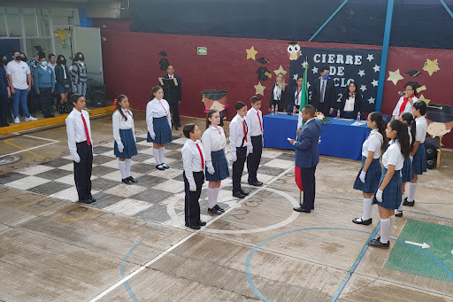 UTEG Centro Universitario Kinder y Primaria Gallery - Mexico