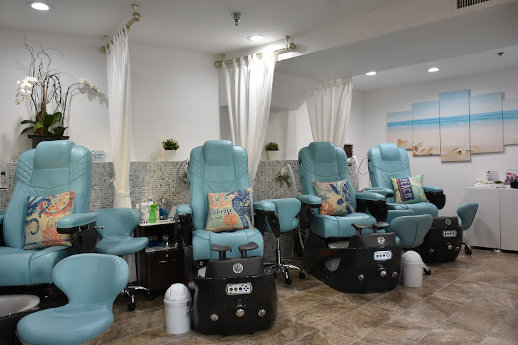 Ocean Nailbar interior view