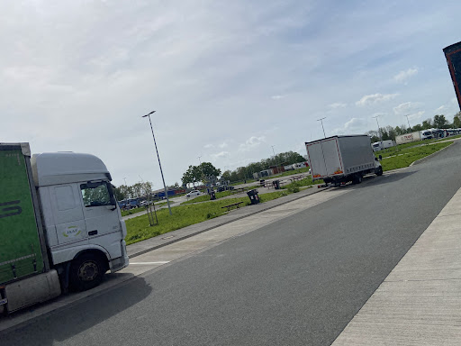 Bus coach parking - Thumbnail