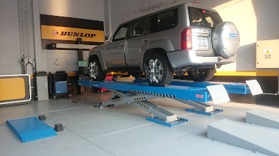 Photos of Llantas Dunlop Bolivia - Show Room Llantax Santa Cruz
