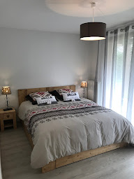 Photo n°15 de Le Meuble Savoyard - Magasin de meubles en Haute Savoie à Saint-Jean-de-Sixt (Fabricant de meubles)