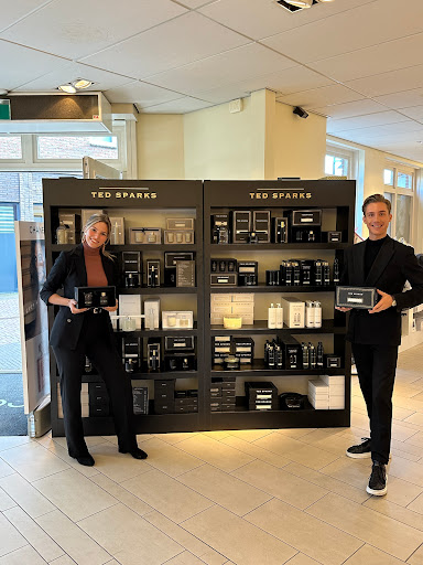 Mooi Parfumerie Lammertink Borne Gallery - Netherlands