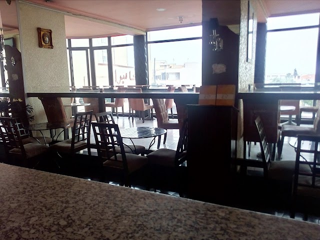 Cafe Prestige Palace