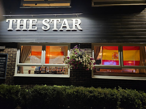 The Star Pub, Roffey - Thumbnail